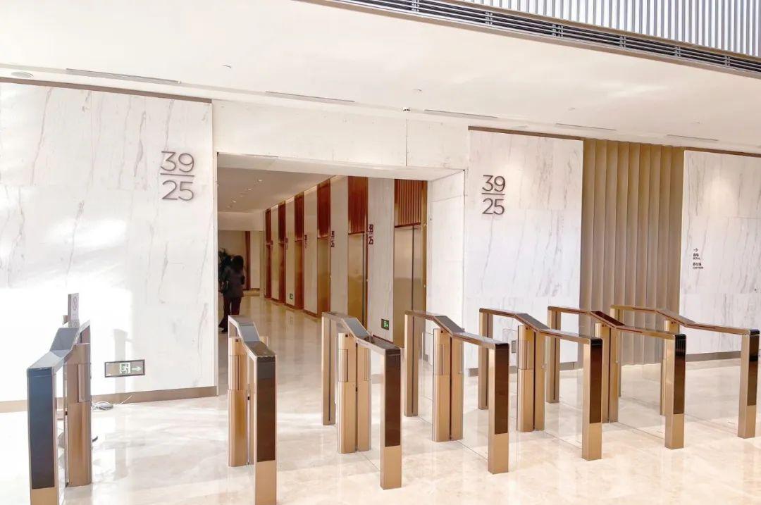 _徐家汇港汇广场营业时间_港汇在徐家汇几号口