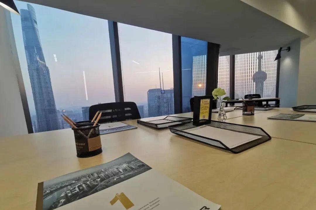 陆家嘴高档公寓_陆家嘴金融广场共享办公_