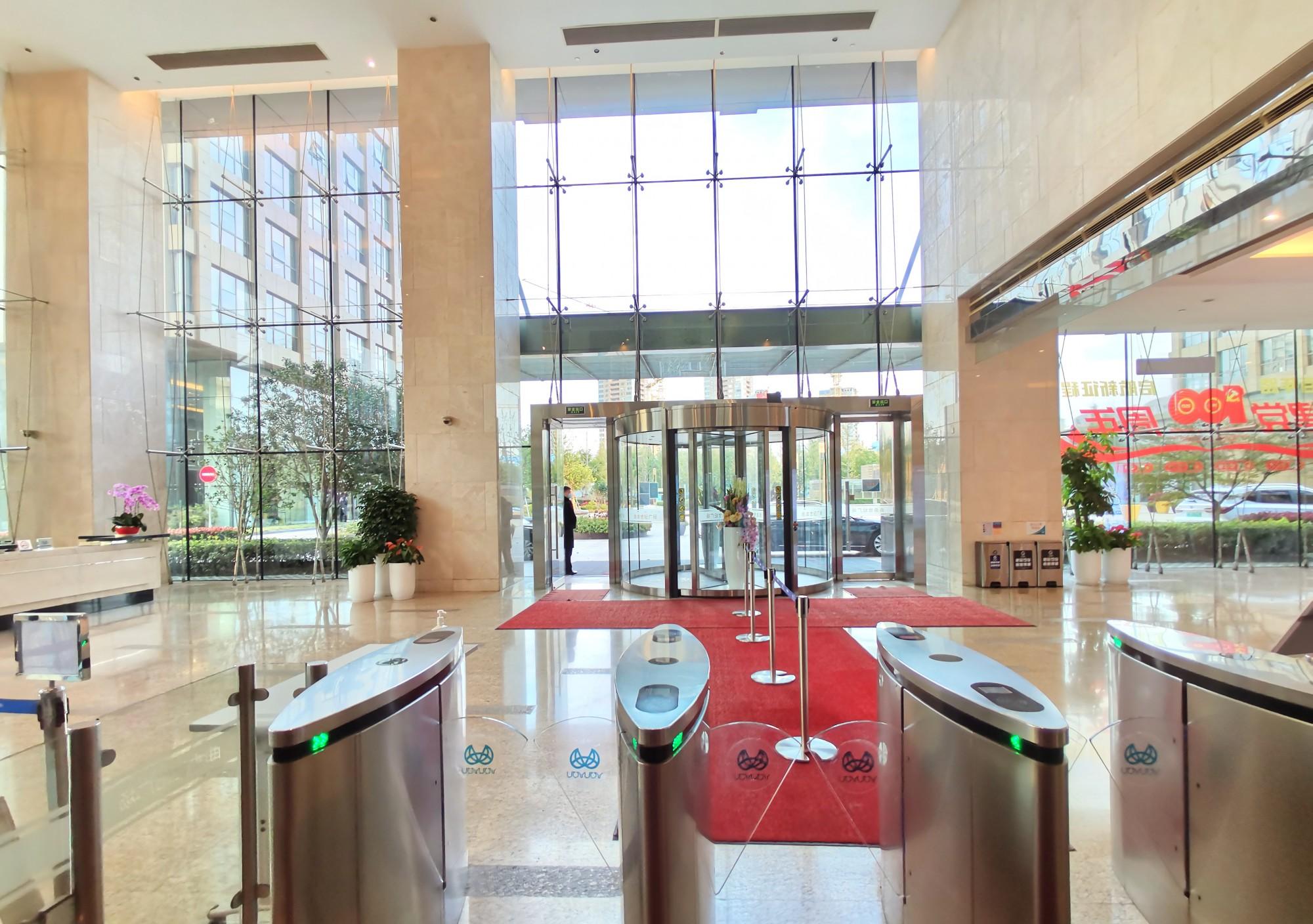 浦东新区陆家嘴世纪大道8号_浦东陆家嘴世纪金融广场_