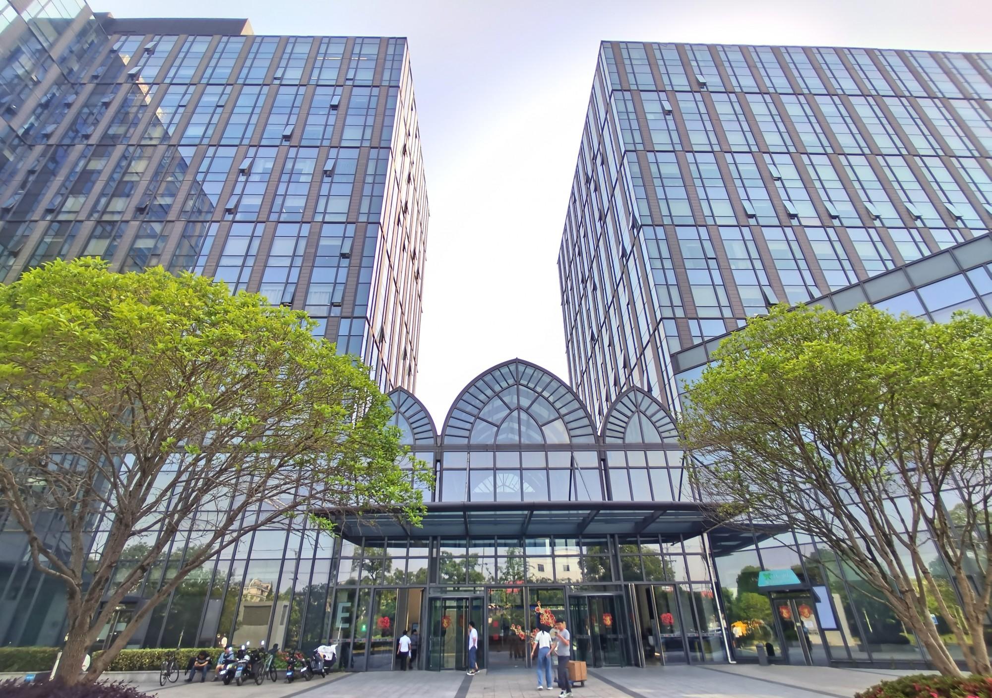 新金桥路东方万国中心_招商银行东方万国_